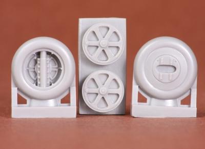 Gloster Gladiator wheels (spoked)