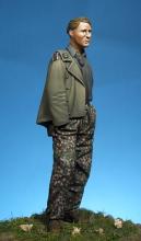 SS panzer recon crewman - 3.