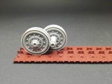 Sd.Kfz 182. 'King Tiger' roadwheel set - 8.