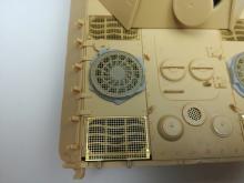 Sd.Kfz. 171 Panther D early fan cover with grilles - 1.