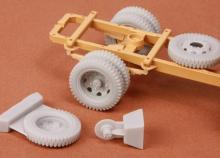 Kfz.385 wheel set (late 8-bolt type) - 2.