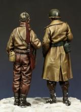 U.S. Infantry Officer and NCO - 3.