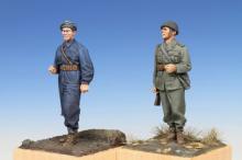 Swedish Tank Crewman & Infantry Soldier (WW II) - 1.