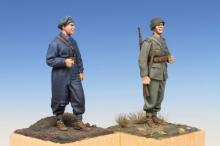 Swedish Tank Crewman & Infantry Soldier (WW II) - 4.