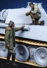 German Panther Commander & Waffen SS Officer (WW II) - 4.