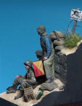 U.S. Navy Corpsmen & Signalman Utah Beach (Normandy 1944) - 5.