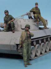 U.S. M18 Hellcat Crew (WW II) - 3.